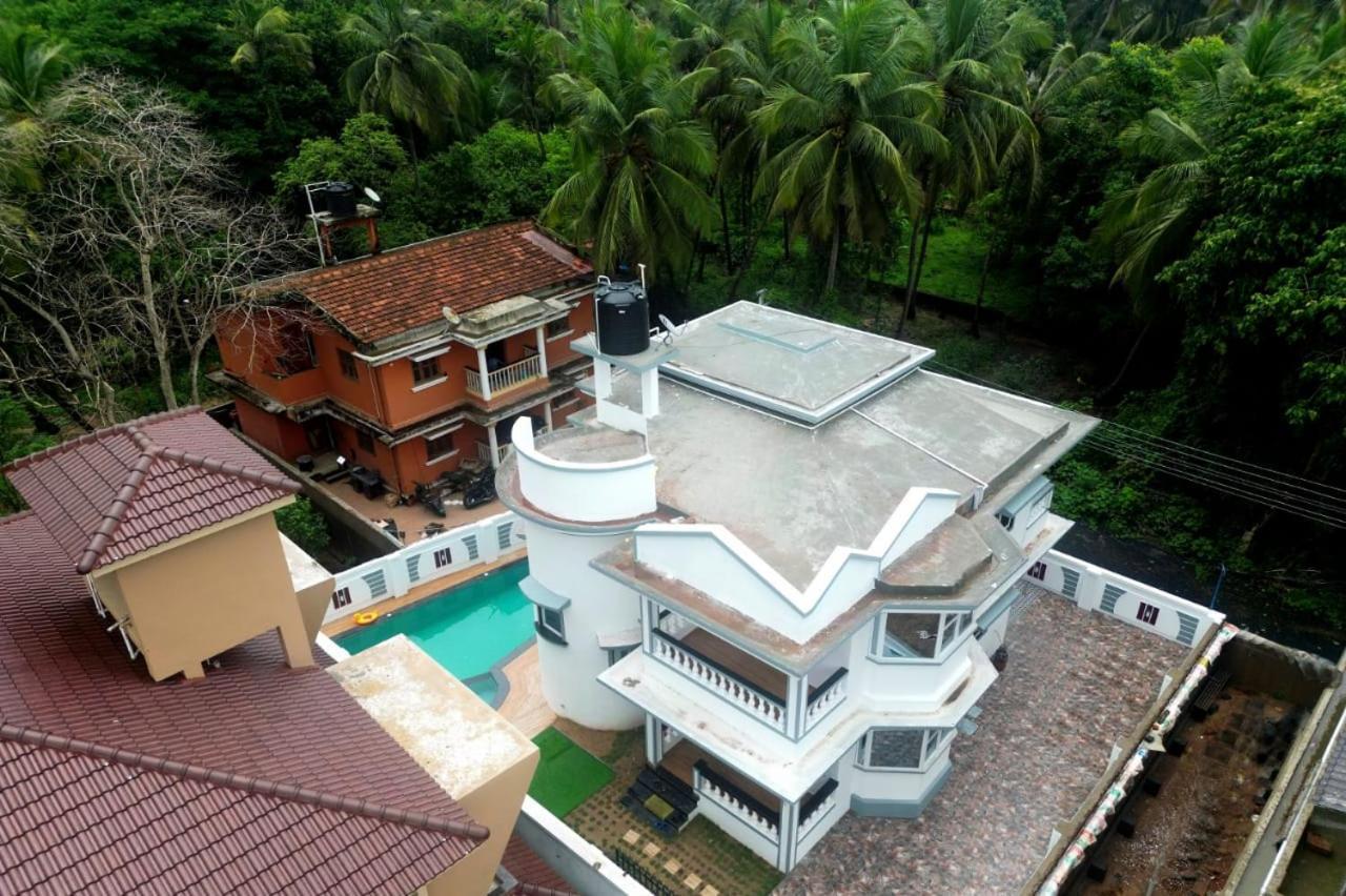 White House Villa-Private Pool Navelim Exteriör bild